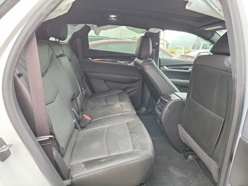 Продажа на аукционе авто 2022 Cadillac Xt5, vin: 1GYKNDRS9NZ172742, номер лота: 57881536