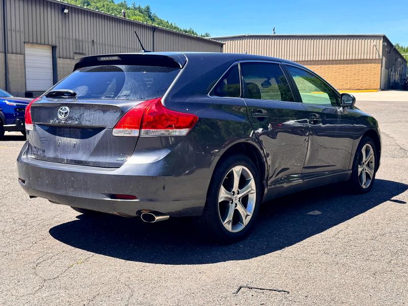57218246 :رقم المزاد ، 4T3BK3BBXA0032941 vin ، 2010 Toyota Venza مزاد بيع