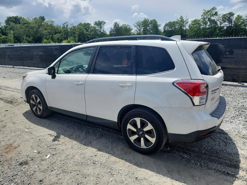 58205086 :رقم المزاد ، JF2SJAJC1JH585454 vin ، 2018 Subaru Forester مزاد بيع