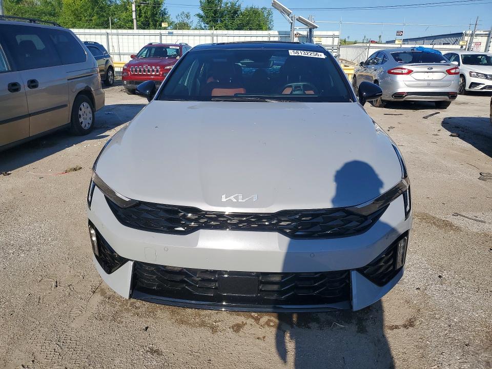 2025 Kia K5 მანქანა იყიდება აუქციონზე, vin: KNAG64J75S5390077, აუქციონის ნომერი: 58132256