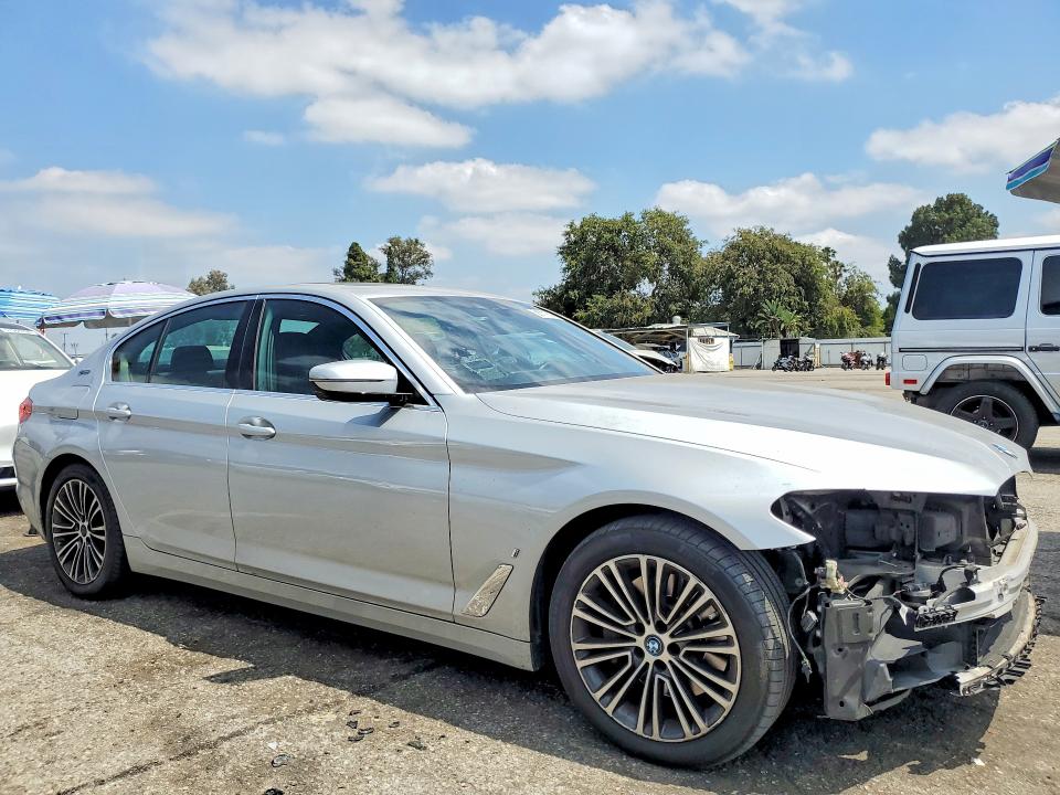 Продажа на аукционе авто 2019 Bmw 530xe, vin: WBAJB1C56KB376248, номер лота: 58111816