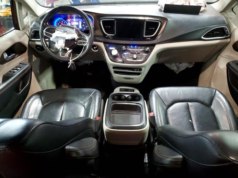 55549246 :رقم المزاد ، 2C4RC1BGXJR116182 vin ، 2018 Chrysler Pacifica مزاد بيع