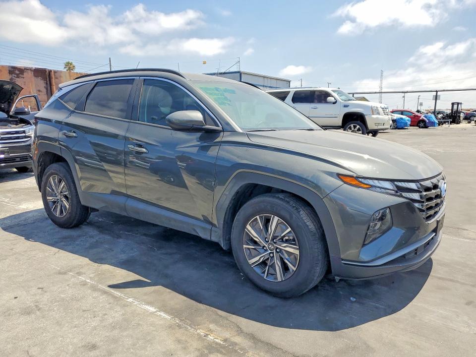 Продажа на аукционе авто 2024 Hyundai Tucson, vin: KM8JBCD15RU202787, номер лота: 56878846
