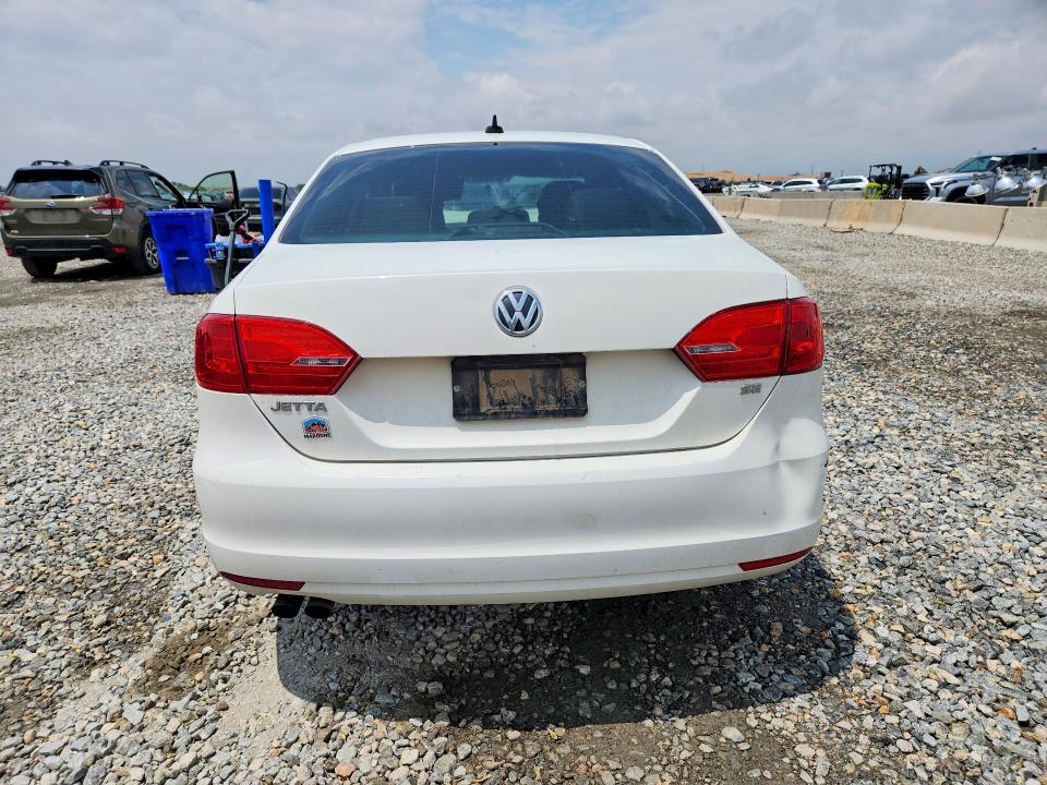2014 Volkswagen Jetta მანქანა იყიდება აუქციონზე, vin: 3VWD07AJ9EM237556, აუქციონის ნომერი: 58517346