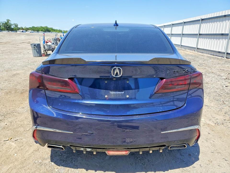 2020 Acura Tlx მანქანა იყიდება აუქციონზე, vin: 19UUB2F3XLA000743, აუქციონის ნომერი: 55883956