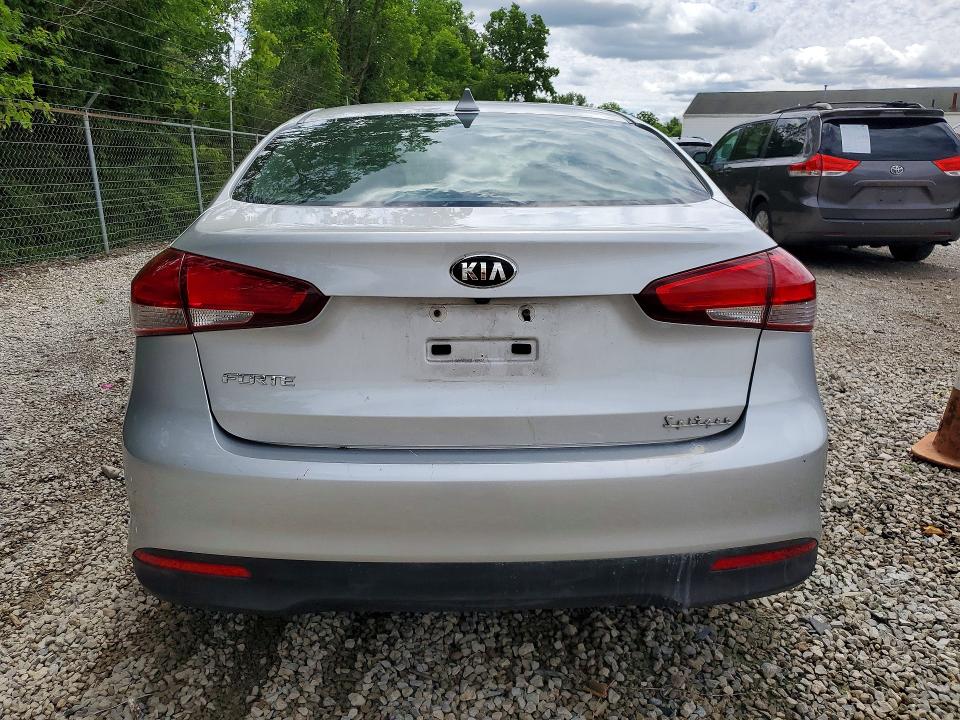 Продажа на аукционе авто 2018 Kia Forte, vin: 3KPFL4A76JE238643, номер лота: 56807436