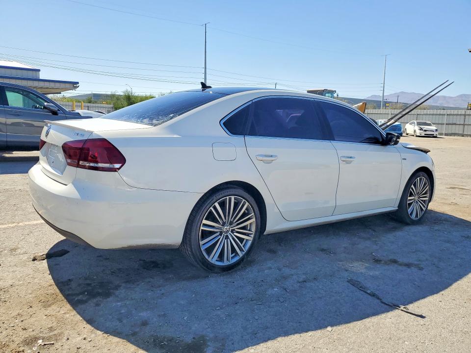 Продаж на аукціоні авто 2015 Volkswagen Passat, vin: 1VWBT7A36FC064226, номер лоту: 57088636