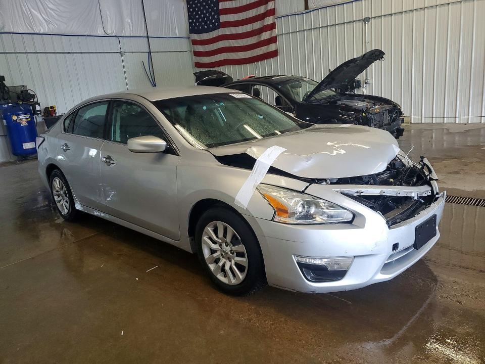 2015 Nissan Altima მანქანა იყიდება აუქციონზე, vin: 1N4AL3AP5FC470496, აუქციონის ნომერი: 55986086