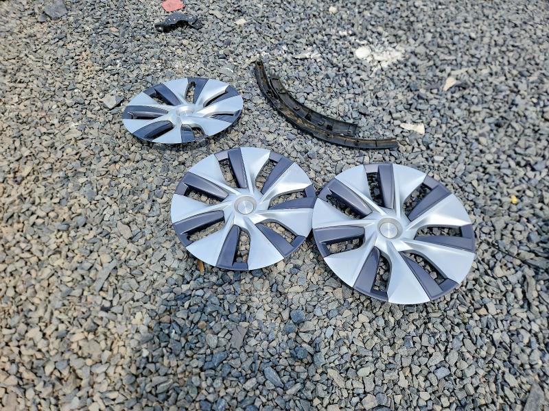 2024 Tesla Model Y მანქანა იყიდება აუქციონზე, vin: 7SAYGDEE5RA289143, აუქციონის ნომერი: 57147016