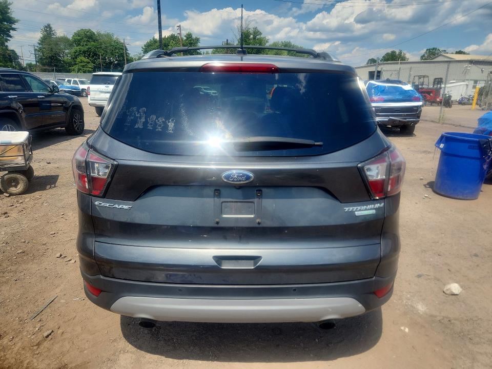 Продажа на аукционе авто 2017 Ford Escape, vin: 1FMCU0JD4HUB19219, номер лота: 58758916