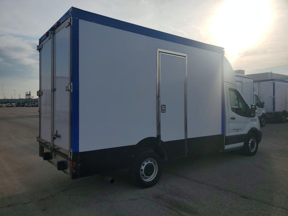Продаж на аукціоні авто 2023 Ford Transit, vin: 1FDBW5ZG2PKA11015, номер лоту: 55902636