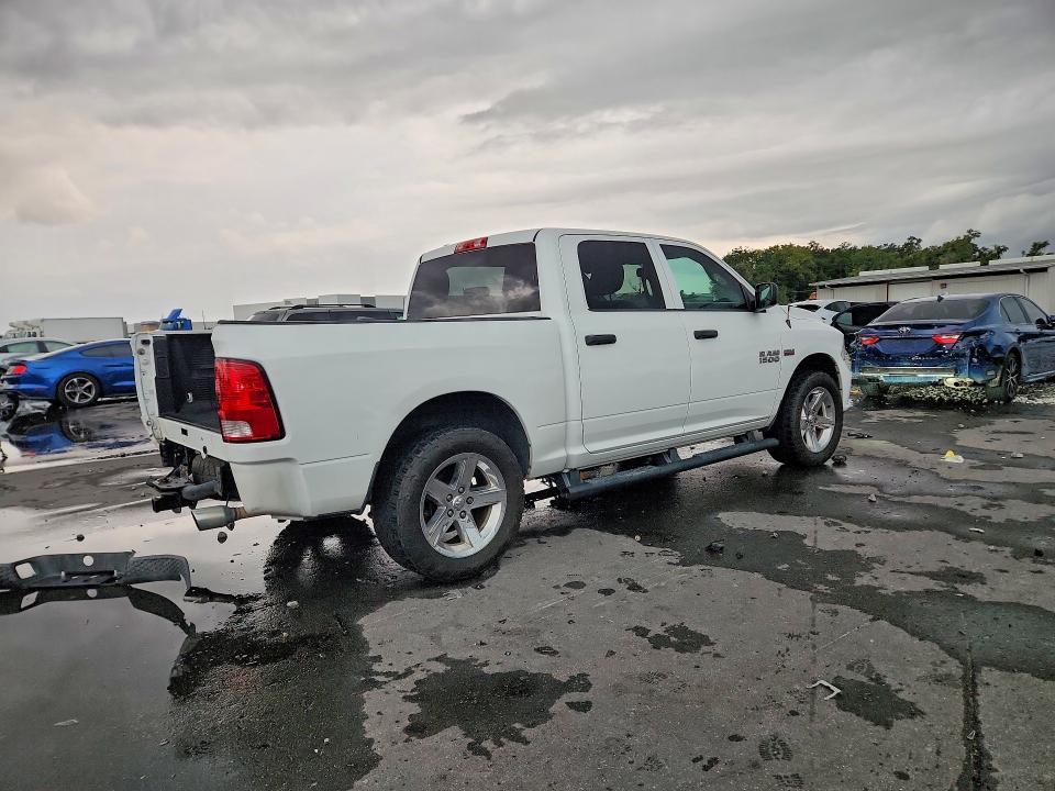59129916 :رقم المزاد ، 1C6RR6KT2FS650525 vin ، 2015 Ram 1500 مزاد بيع