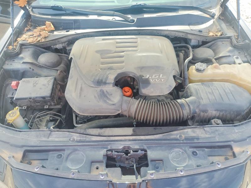 2016 Chrysler 300 მანქანა იყიდება აუქციონზე, vin: 2C3CCABG7GH329065, აუქციონის ნომერი: 57392236