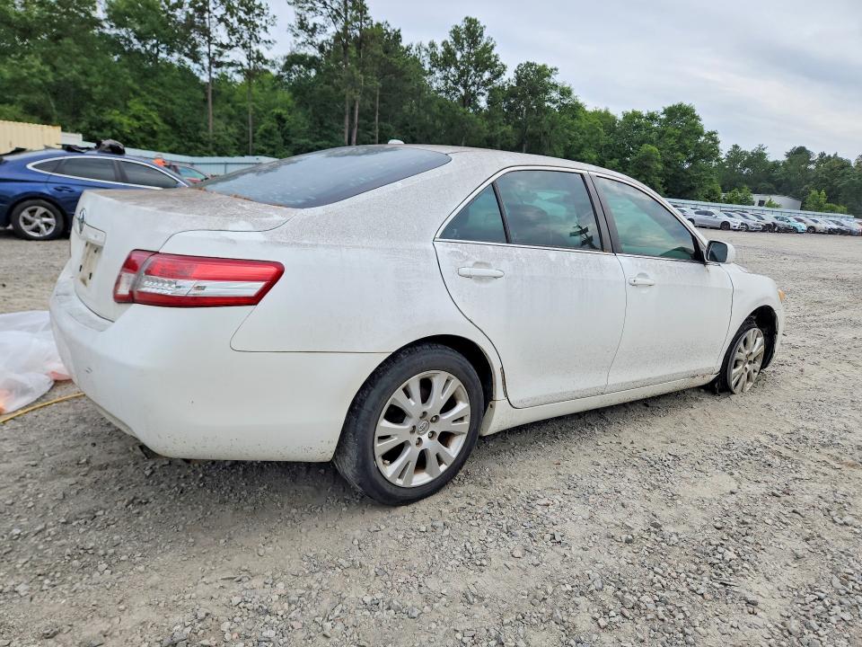 2011 Toyota Camry მანქანა იყიდება აუქციონზე, vin: 4T1BF3EK4BU681063, აუქციონის ნომერი: 56826666