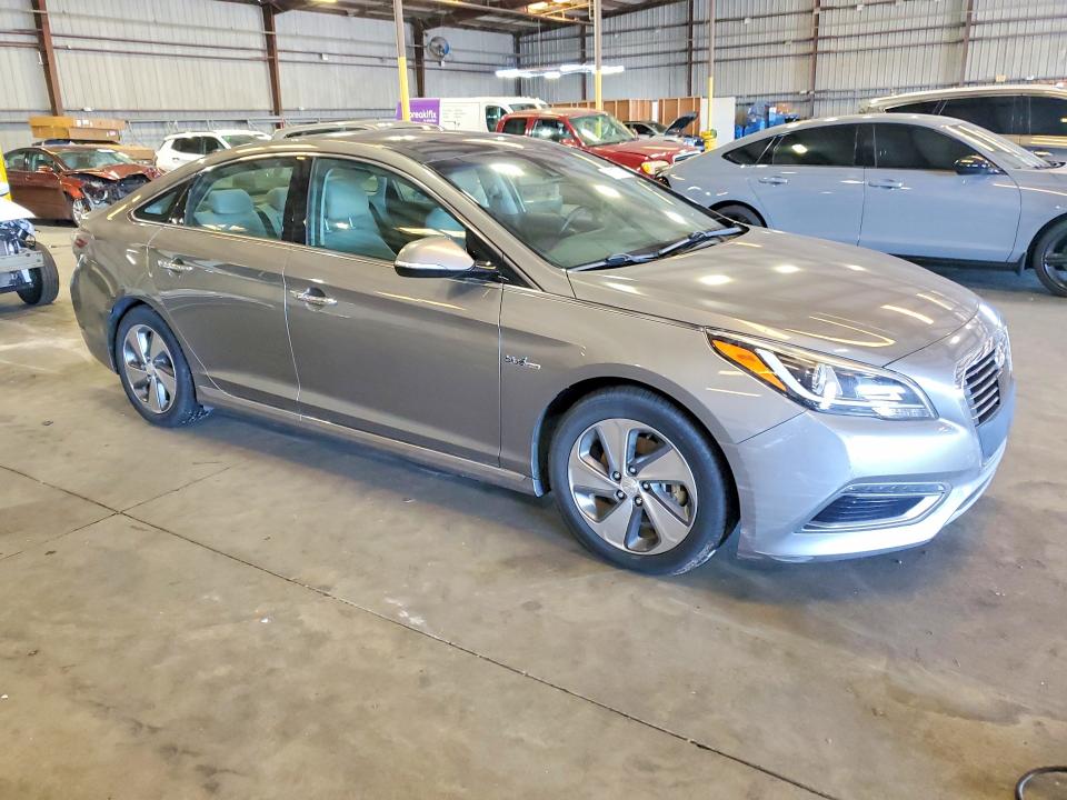 Продаж на аукціоні авто 2017 Hyundai Sonata Hybrid, vin: KMHE34L3XHA065594, номер лоту: 55815736