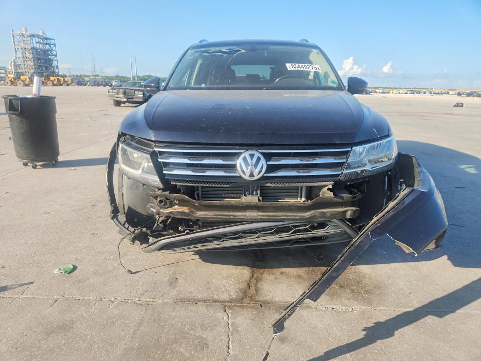85449275 :رقم المزاد ، 3VV2B7AX8KM012387 vin ، 2019 Volkswagen Tiguan مزاد بيع