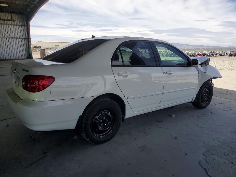 56432946 :رقم المزاد ، JTDBR32E760077045 vin ، 2006 Toyota Corolla مزاد بيع