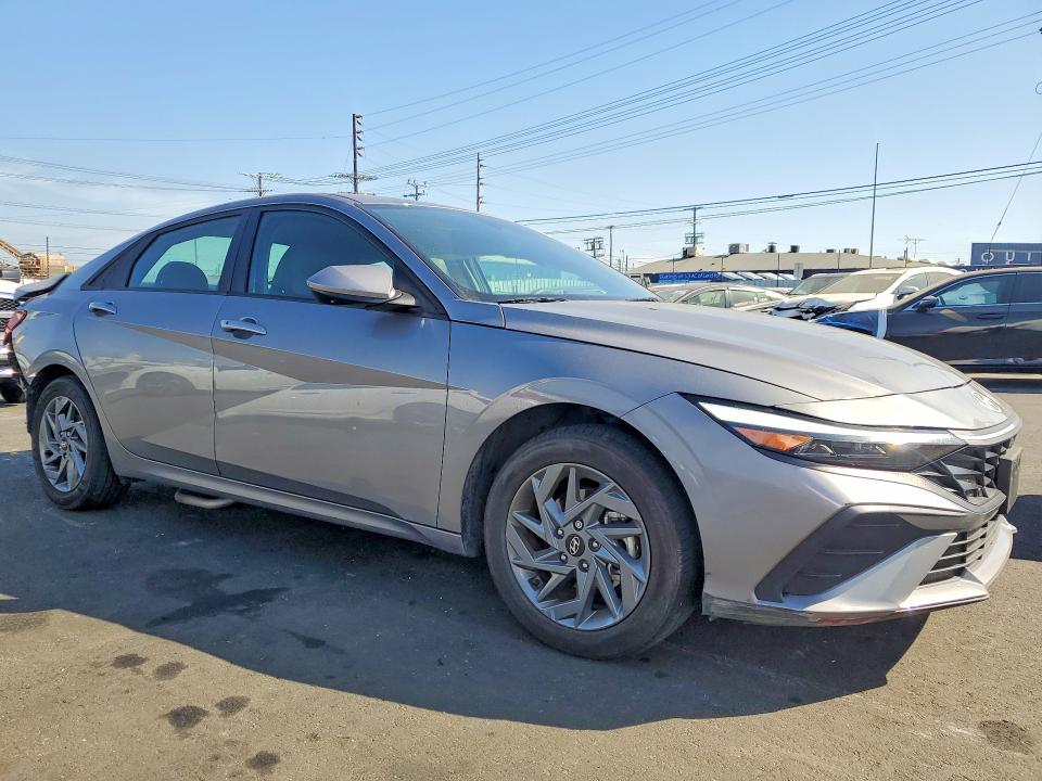 Продаж на аукціоні авто 2024 Hyundai Elantra, vin: KMHLM4DJ7RU119631, номер лоту: 56156996
