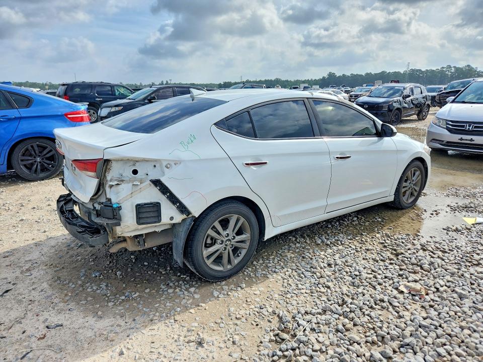 2018 Hyundai Elantra მანქანა იყიდება აუქციონზე, vin: 5NPD84LF3JH248166, აუქციონის ნომერი: 57945686