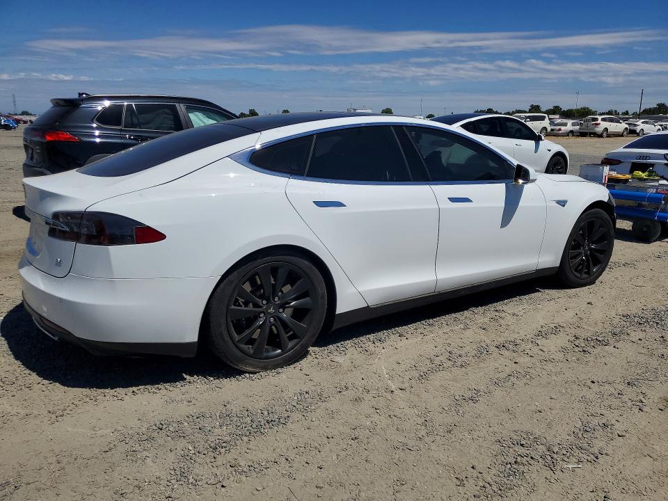 Продажа на аукционе авто 2013 Tesla Model S, vin: 5YJSA1CN7DFP24732, номер лота: 58990896