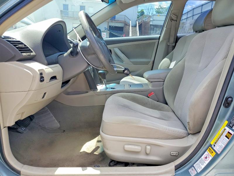 58702506 :رقم المزاد ، 4T4BF3EK2AR052499 vin ، 2010 Toyota Camry مزاد بيع