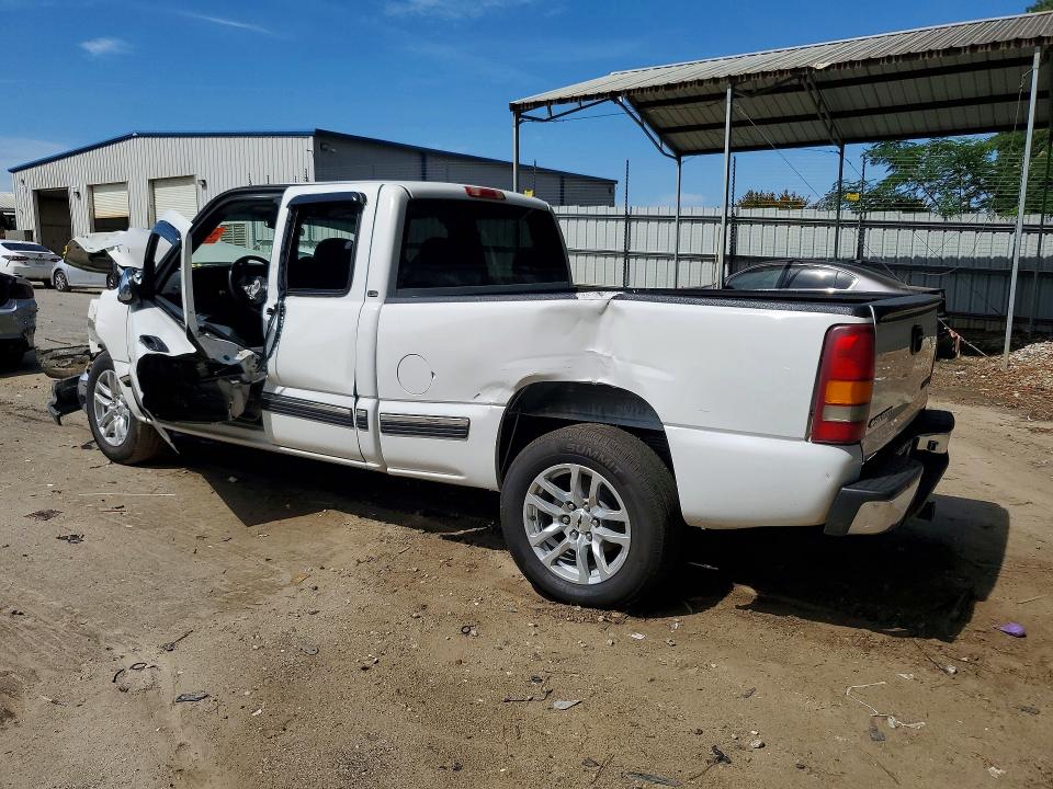 Продажа на аукционе авто 2000 Chevrolet Silverado, vin: 2GCEC19V4Y1315501, номер лота: 56258676