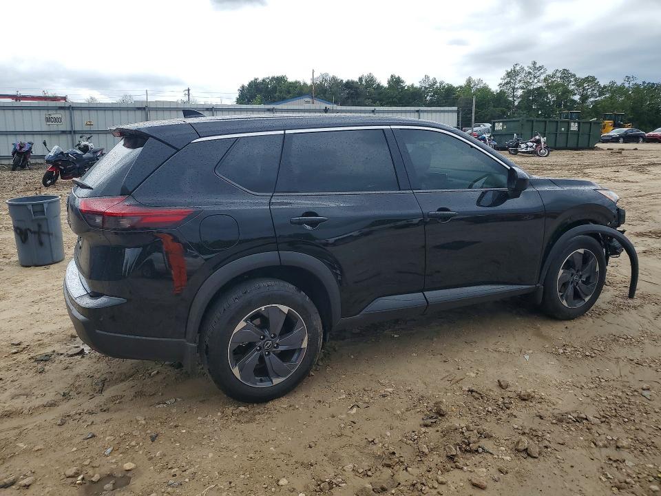 57690546 :رقم المزاد ، 5N1BT3BA8TC687668 vin ، 2026 Nissan Rogue مزاد بيع