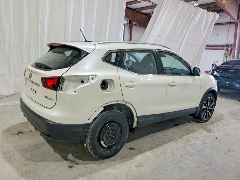 2018 Nissan Rogue Sport მანქანა იყიდება აუქციონზე, vin: JN1BJ1CR2JW600218, აუქციონის ნომერი: 58494846