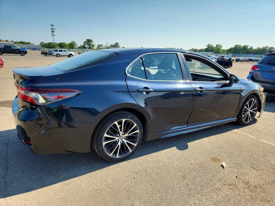 85769525 :رقم المزاد ، JTNB11HK8J3034023 vin ، 2018 Toyota Camry مزاد بيع