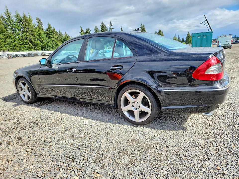 56331646 :رقم المزاد ، WDBUF87X19B385893 vin ، 2009 Mercedes-benz E مزاد بيع