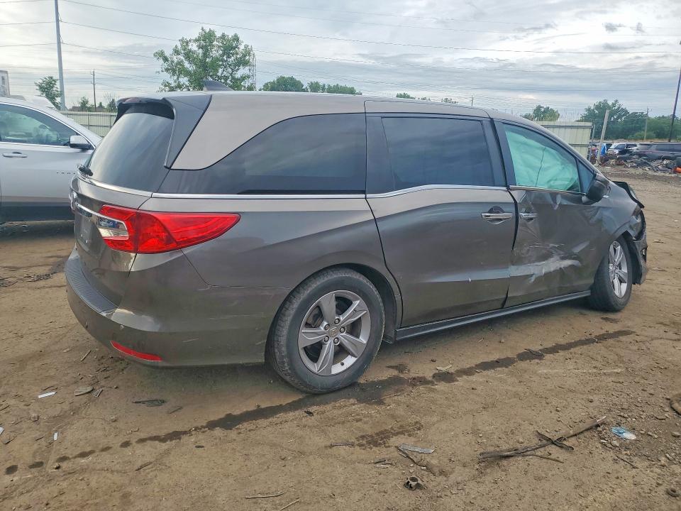 Продаж на аукціоні авто 2018 Honda Odyssey, vin: 5FNRL6H72JB044796, номер лоту: 56683746