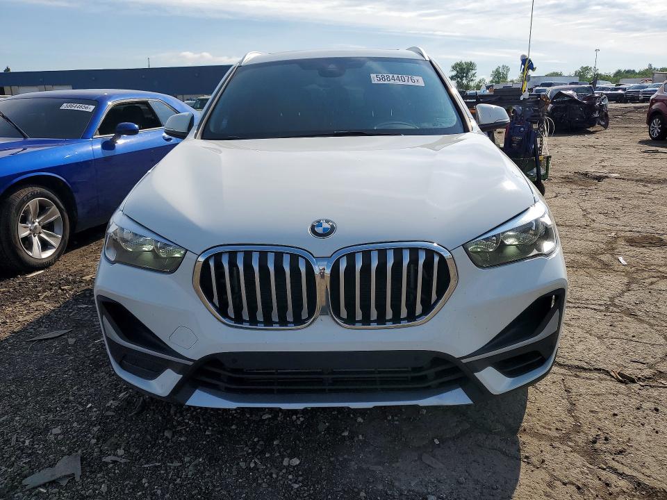 2021 Bmw X1 მანქანა იყიდება აუქციონზე, vin: WBXJG9C07M5S73660, აუქციონის ნომერი: 58844076