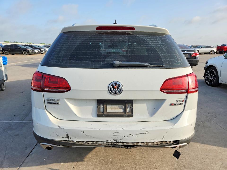 59137936 :رقم المزاد ، 3VWH17AU6HM507906 vin ، 2017 Volkswagen Golf Alltrack مزاد بيع