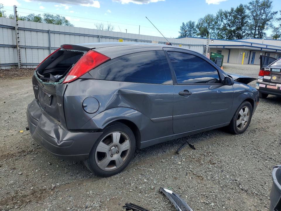 2005 Ford Focus მანქანა იყიდება აუქციონზე, vin: 3FAHP31N35R136467, აუქციონის ნომერი: 57019546