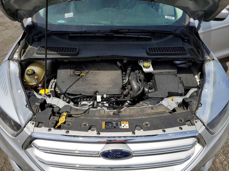57852106 :رقم المزاد ، 1FMCU9GD0JUA10998 vin ، 2018 Ford Escape مزاد بيع