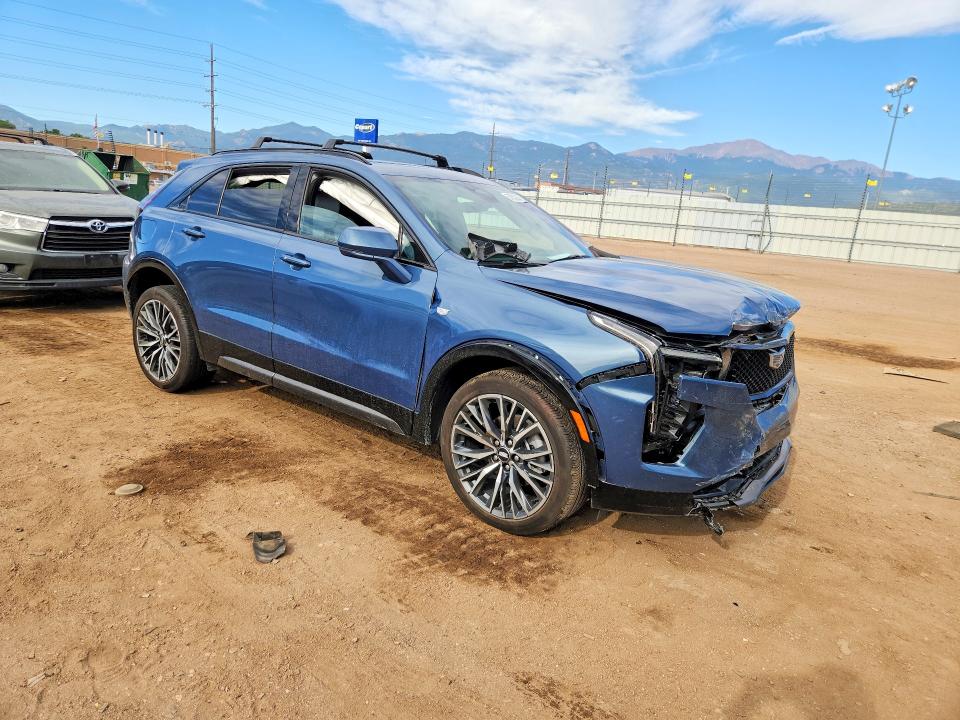 2024 Cadillac Xt4 მანქანა იყიდება აუქციონზე, vin: 1GYFZFR41RF199072, აუქციონის ნომერი: 57630386