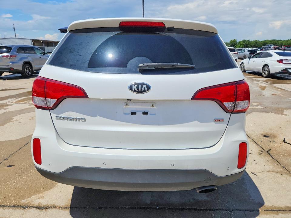 55956926 :رقم المزاد ، 5XYKT4A66EG495686 vin ، 2014 Kia Sorento مزاد بيع
