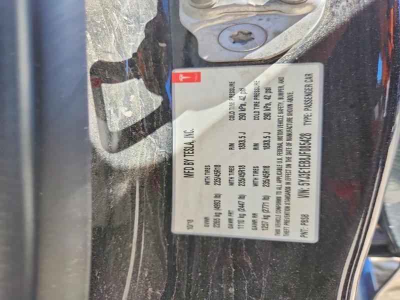 57248126 :رقم المزاد ، 5YJ3E1EB8JF085428 vin ، 2018 Tesla Model 3 مزاد بيع