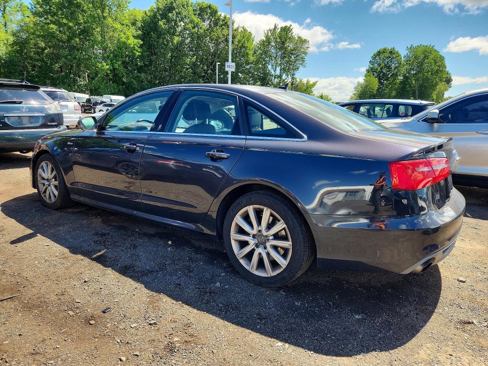56843286 :رقم المزاد ، WAUHGAFC8FN009799 vin ، 2015 Audi A6 مزاد بيع
