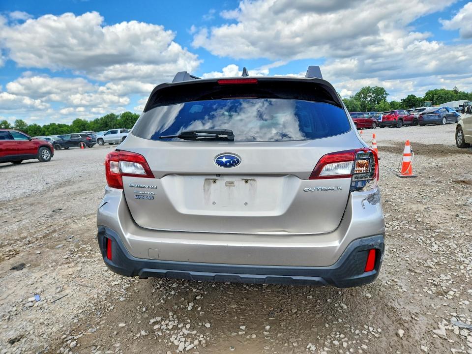 Продаж на аукціоні авто 2018 Subaru Outback, vin: 4S4BSAFC5J3270914, номер лоту: 57195376