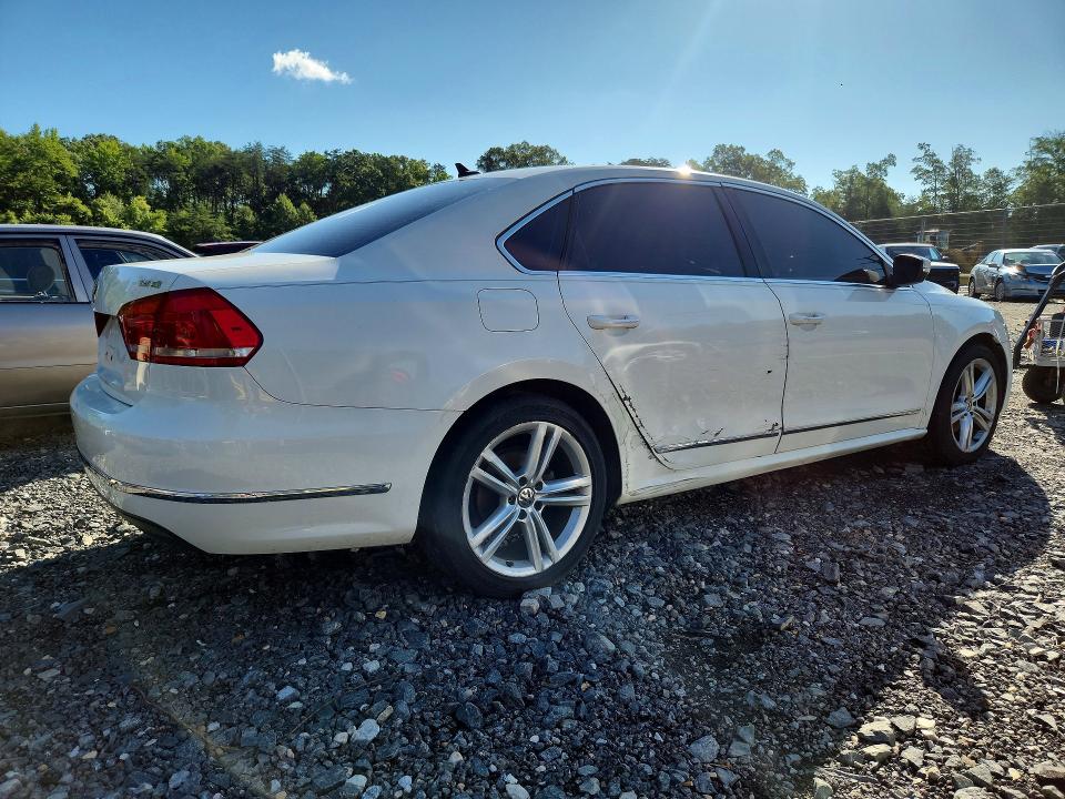 Продажа на аукционе авто 2015 Volkswagen Passat, vin: 1VWBT7A30FC005124, номер лота: 57208846