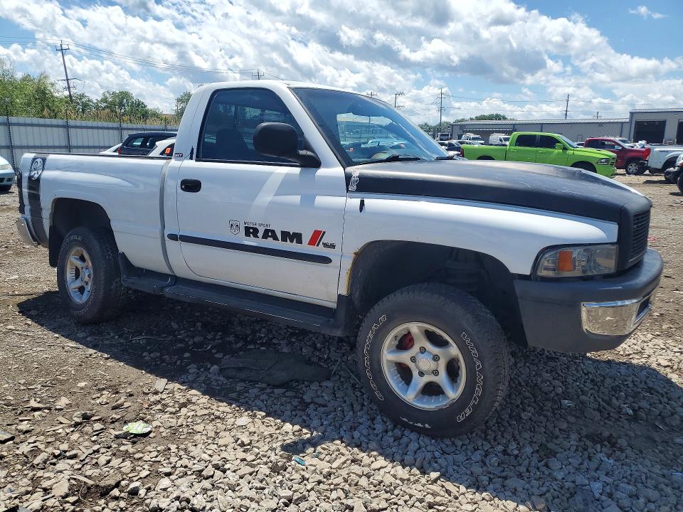 57178256 :رقم المزاد ، 1B7HF16Z91S106045 vin ، 2001 Dodge Ram 1500 مزاد بيع