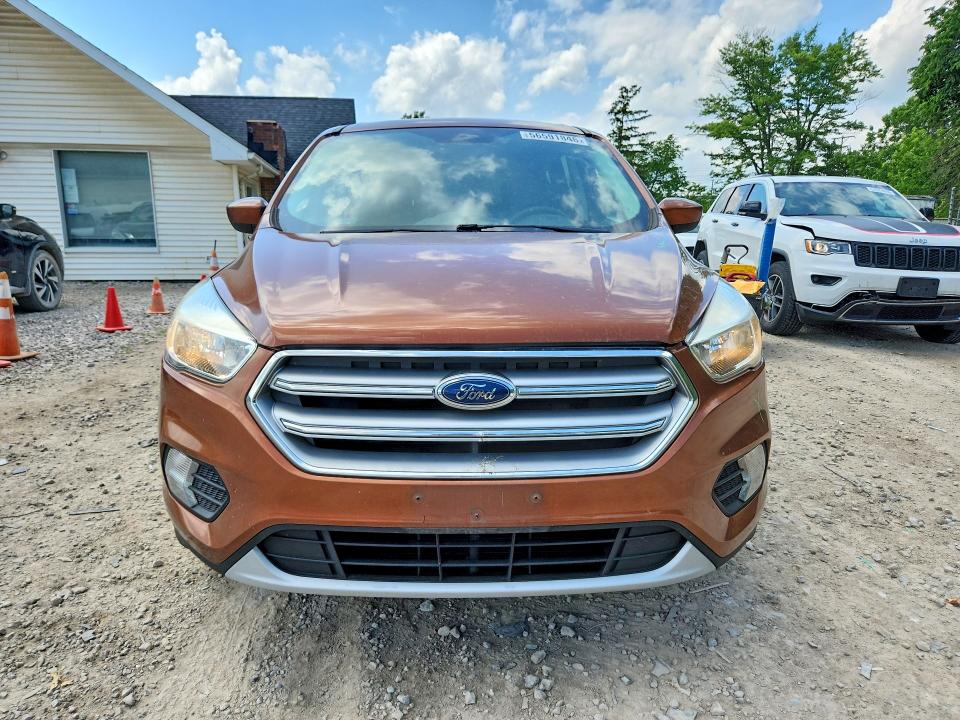 Продаж на аукціоні авто 2017 Ford Escape, vin: 1FMCU0GD2HUD73602, номер лоту: 56591846