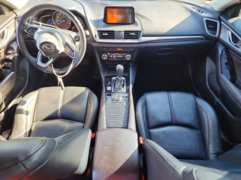 55676416 :رقم المزاد ، 3MZBN1V37JM200713 vin ، 2018 Mazda 3 مزاد بيع