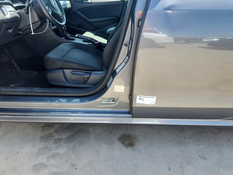 58652476 :رقم المزاد ، 1VWAP7A38EC026074 vin ، 2014 Volkswagen Passat مزاد بيع