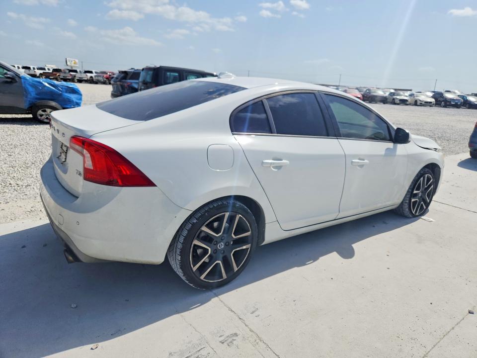 Продажа на аукционе авто 2018 Volvo S60, vin: YV126MFL6J2455869, номер лота: 59178066