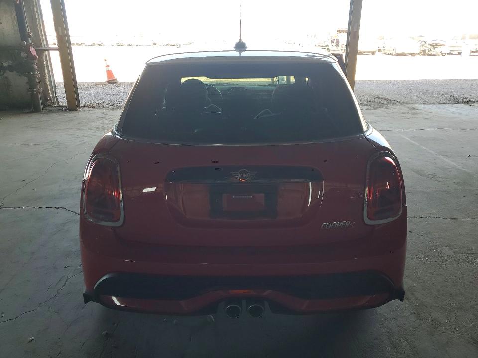 58151966 :رقم المزاد ، WMW53DK06N2P86610 vin ، 2022 Mini Cooper مزاد بيع