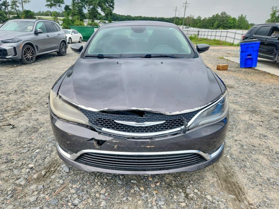 57569206 :رقم المزاد ، 1C3CCCAB2FN622962 vin ، 2015 Chrysler 200 مزاد بيع