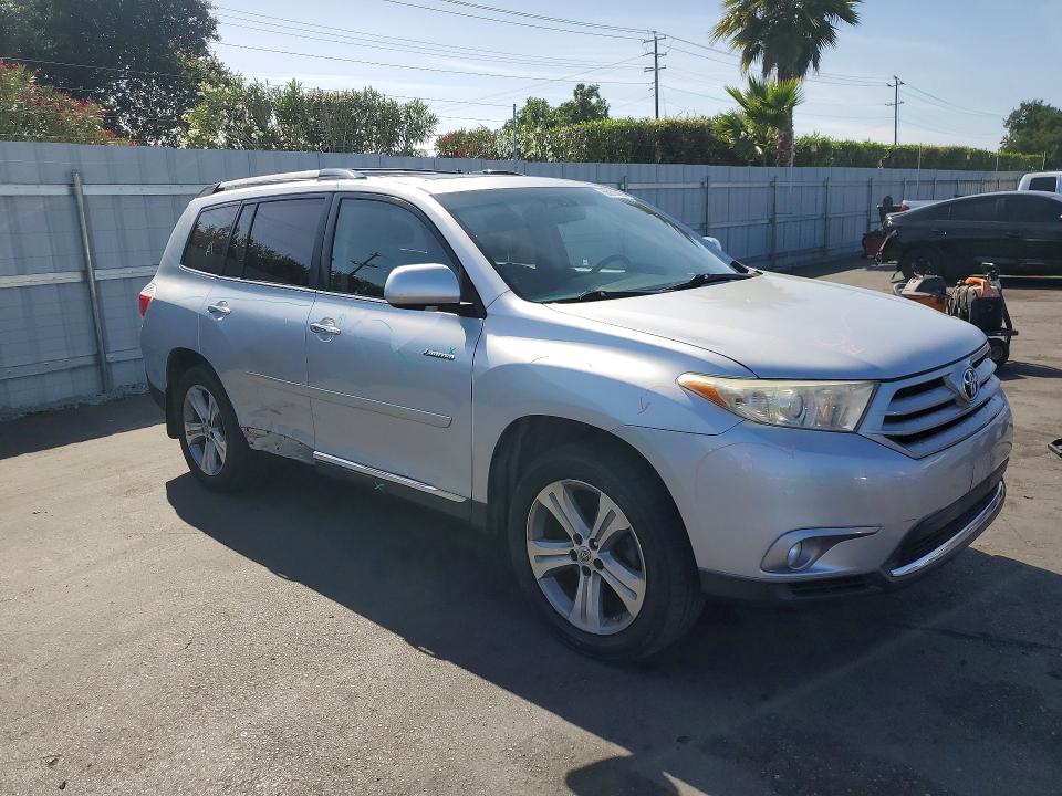 55810026 :رقم المزاد ، 5TDDK3EH6BS089522 vin ، 2011 Toyota Highlander مزاد بيع