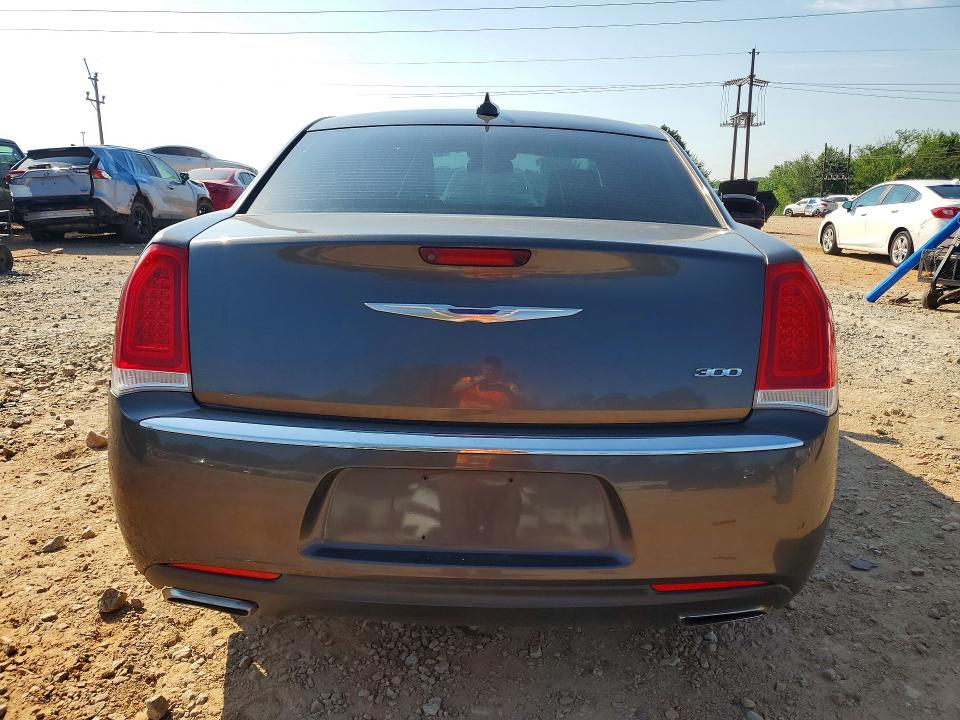 57060966 :رقم المزاد ، 2C3CCAEG5JH193649 vin ، 2018 Chrysler 300 مزاد بيع